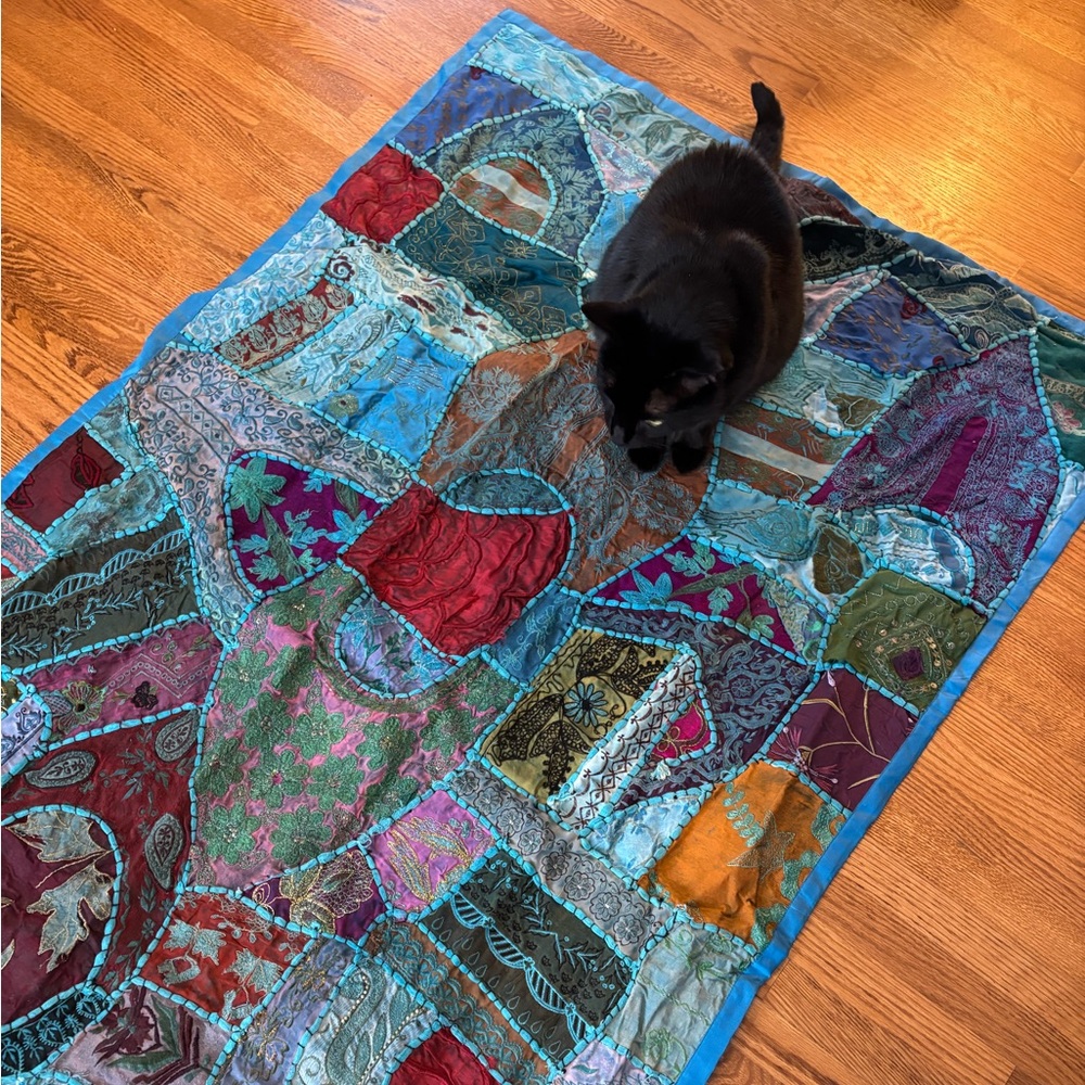 Colorful Abstract Tapestry - Picture 6 of 7